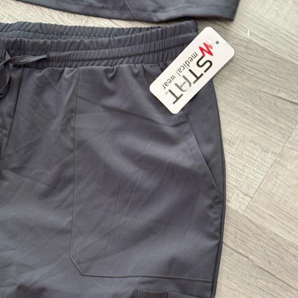 M Stat medical scrubs size medium NEW pants and top - Picture 5 of 14